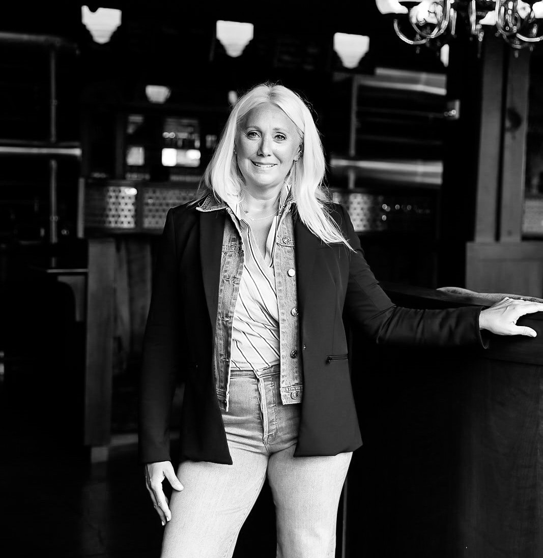 Deanna Burks - Profile Image